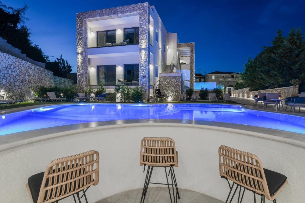 Lagoon Luxury Suites Vasilikos  Bagian luar foto